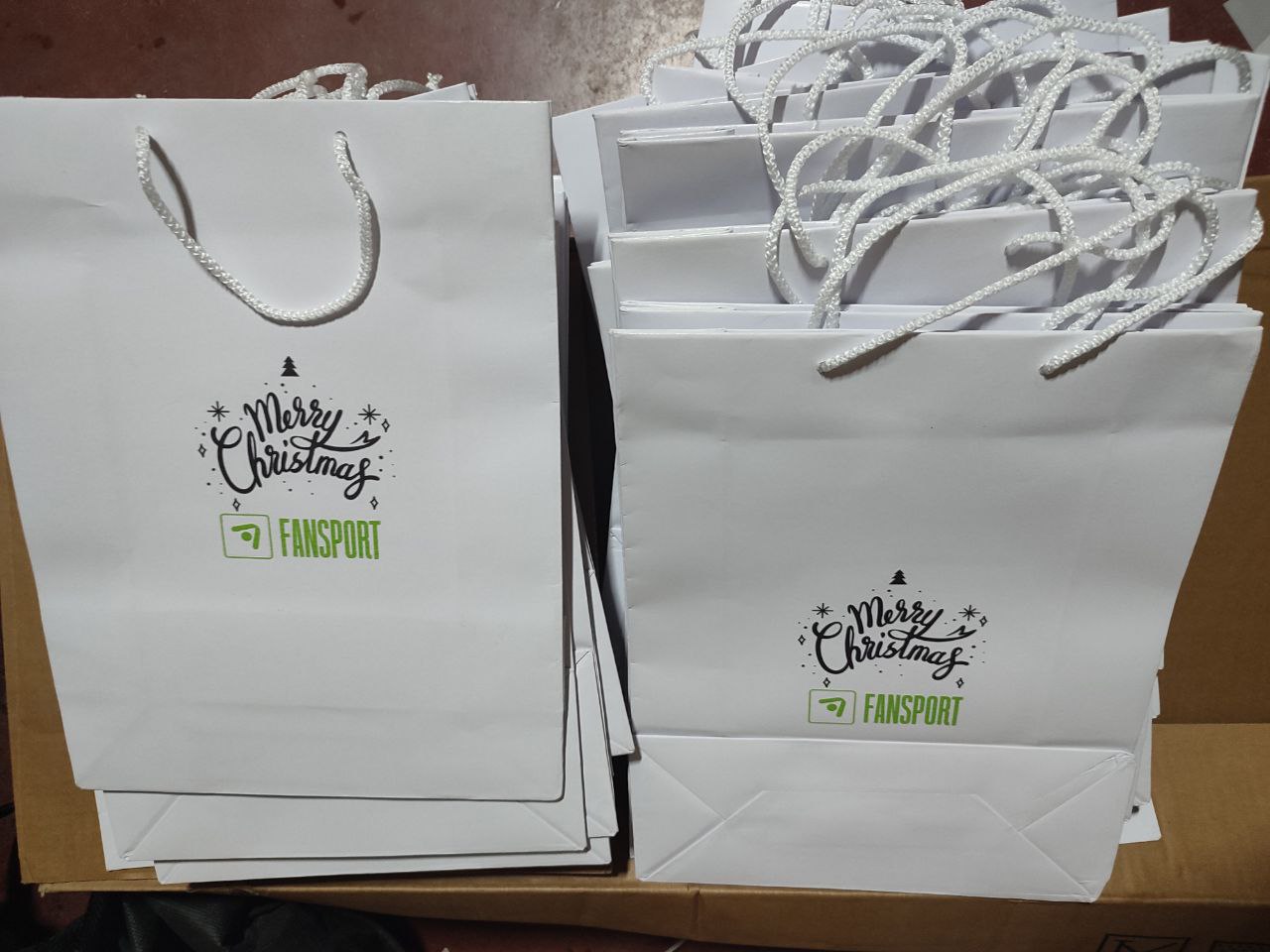 White gift Bags - Image 3